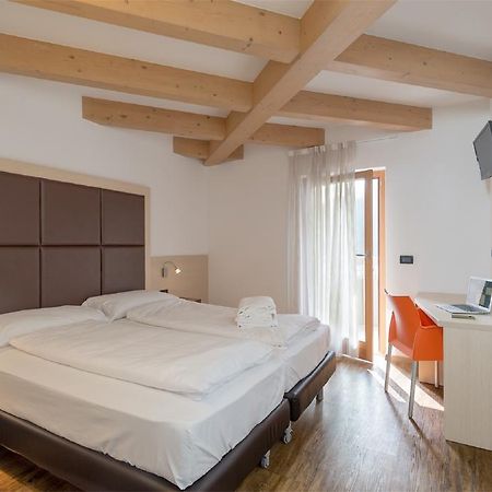 Villa Cameras Room And Breakfast Mori Exterior photo