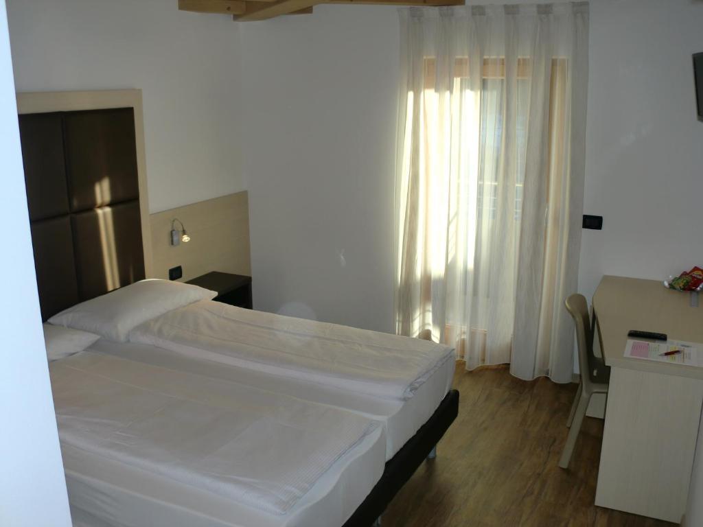 Villa Cameras Room And Breakfast Mori Exterior photo